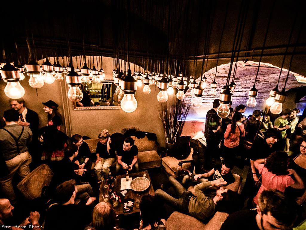 Wombats Hostel Vienna The Lounge Exterior photo