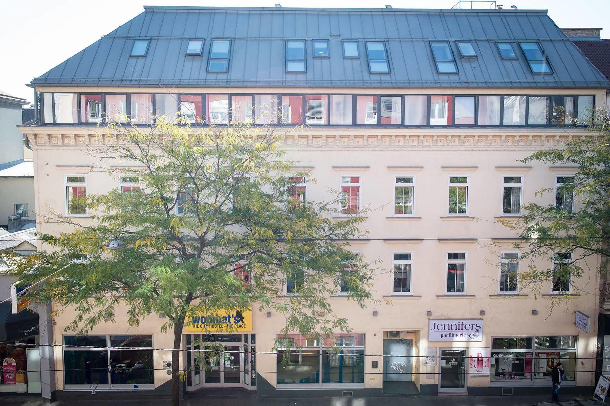 Wombats Hostel Vienna The Lounge Exterior photo
